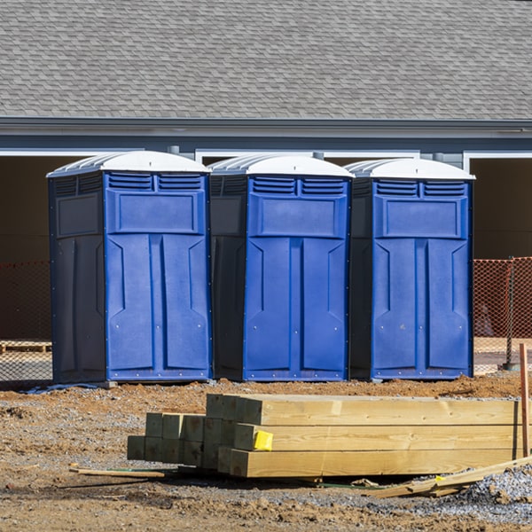 what is the maximum capacity for a single porta potty in Heber-Overgaard